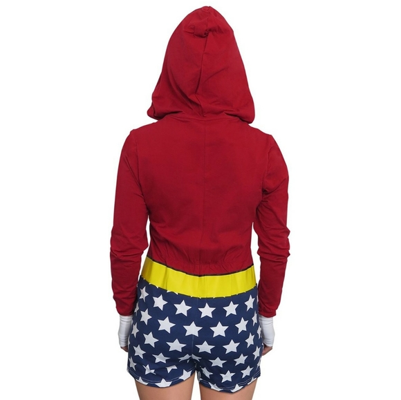DC Comics Wonder Woman Romper - Picture 2 of 3
